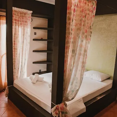 Beautiful And Spacious In *